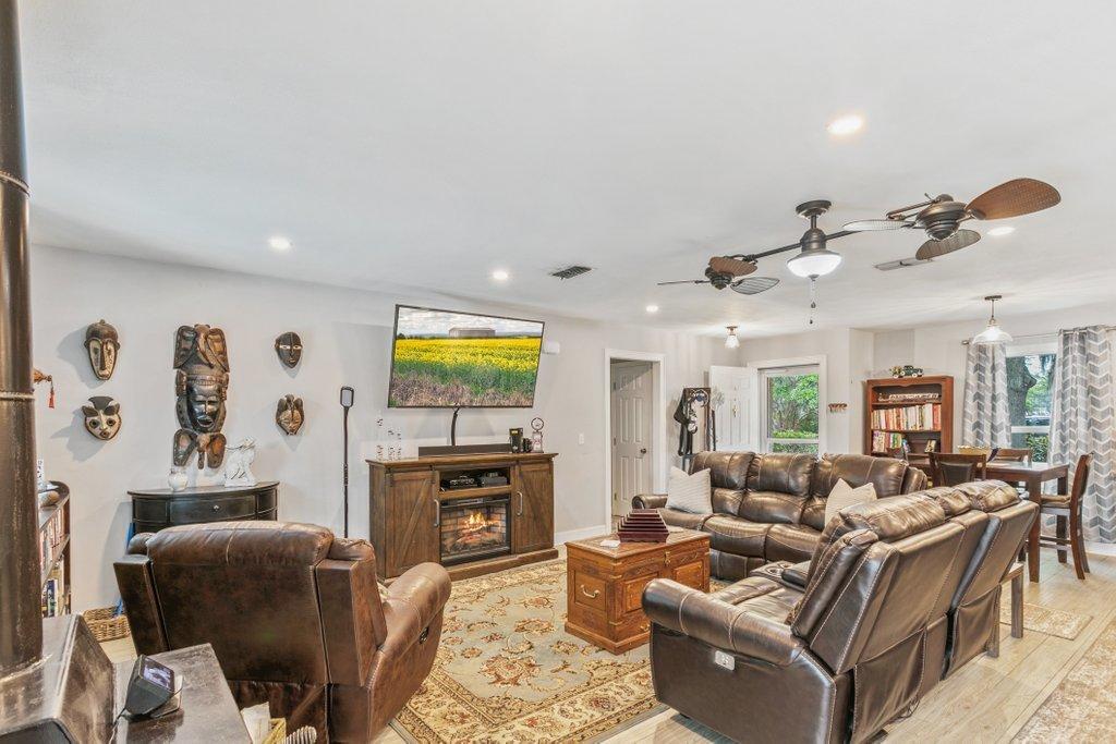 739 Creighton Road Orange Park, FL 32003 - Photo 18 of 47 739 Creighton (23).jpg-SMALL