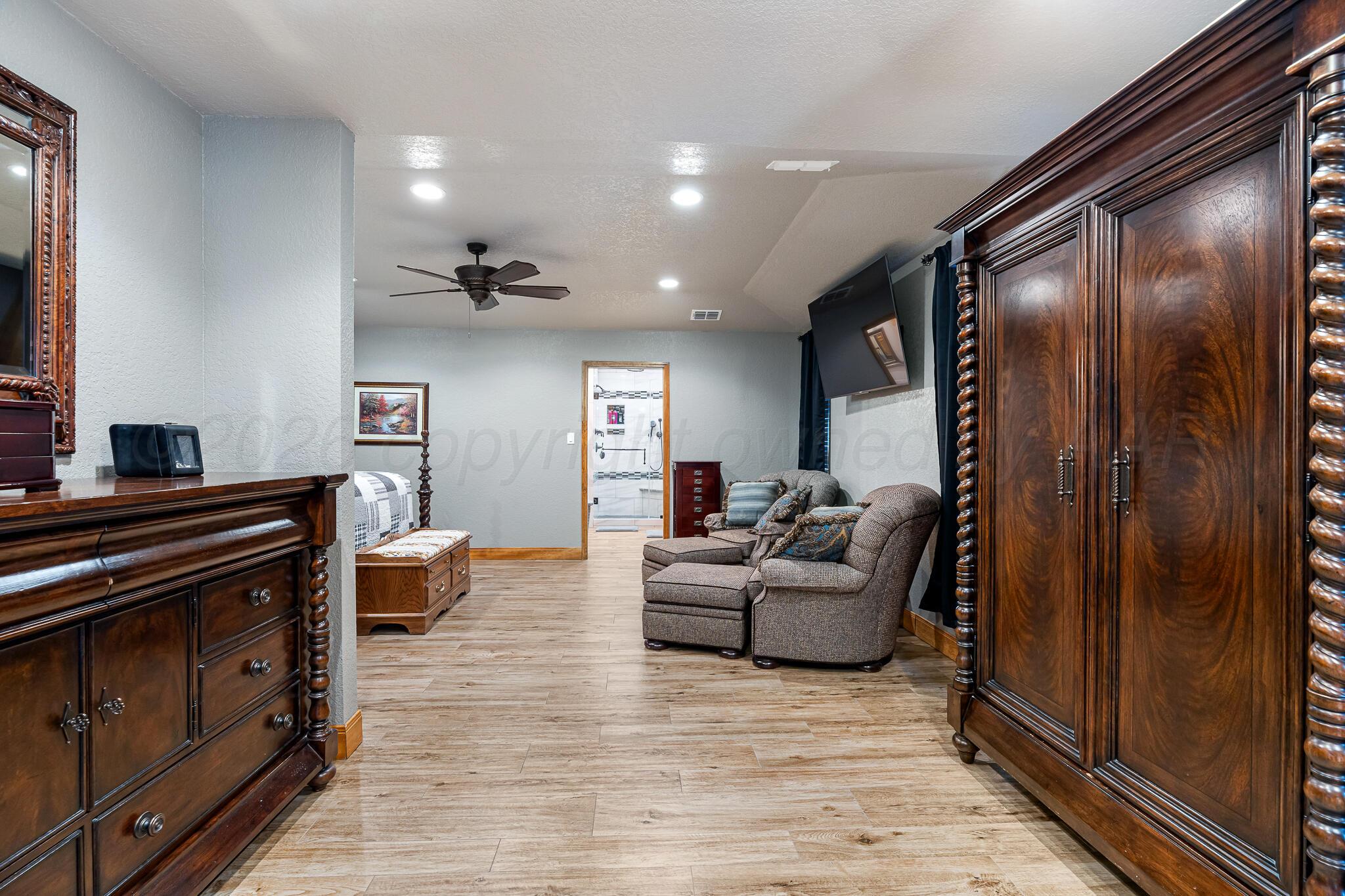 215 Somerset Street Borger, TX 79007 - Photo 24 of 36 Borger -17