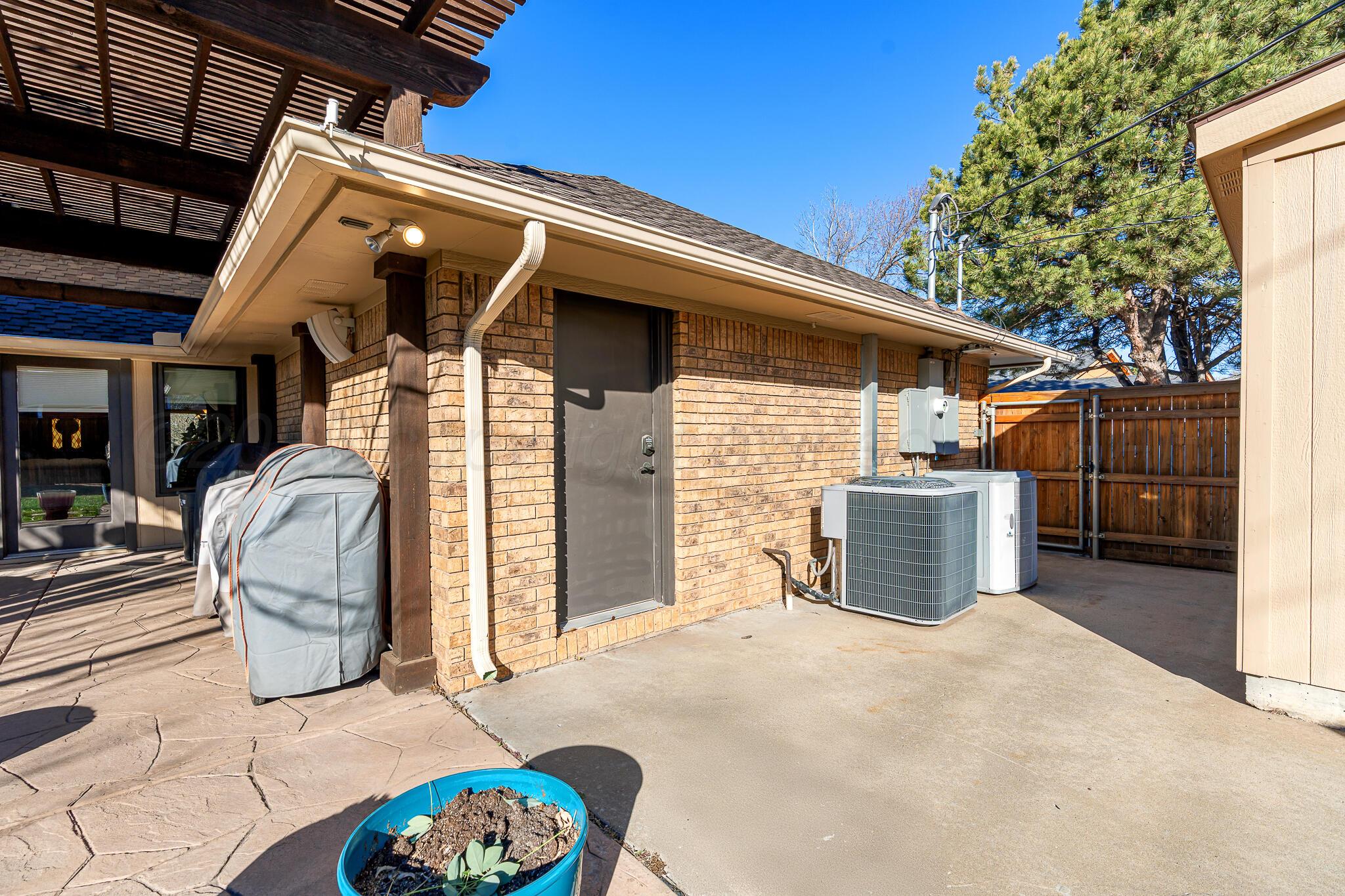 215 Somerset Street Borger, TX 79007 - Photo 35 of 36 Borger -32