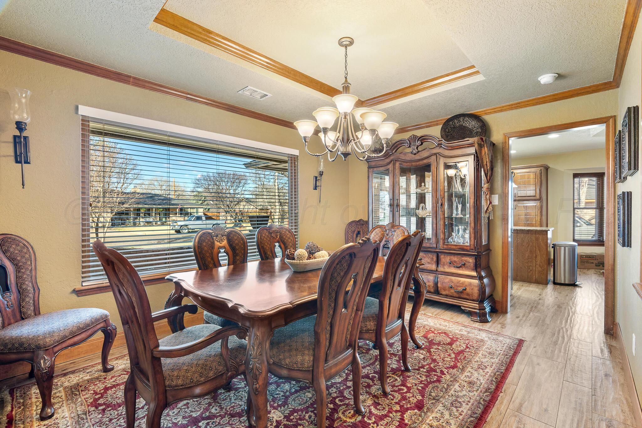 215 Somerset Street Borger, TX 79007 - Photo 5 of 36 Borger -02