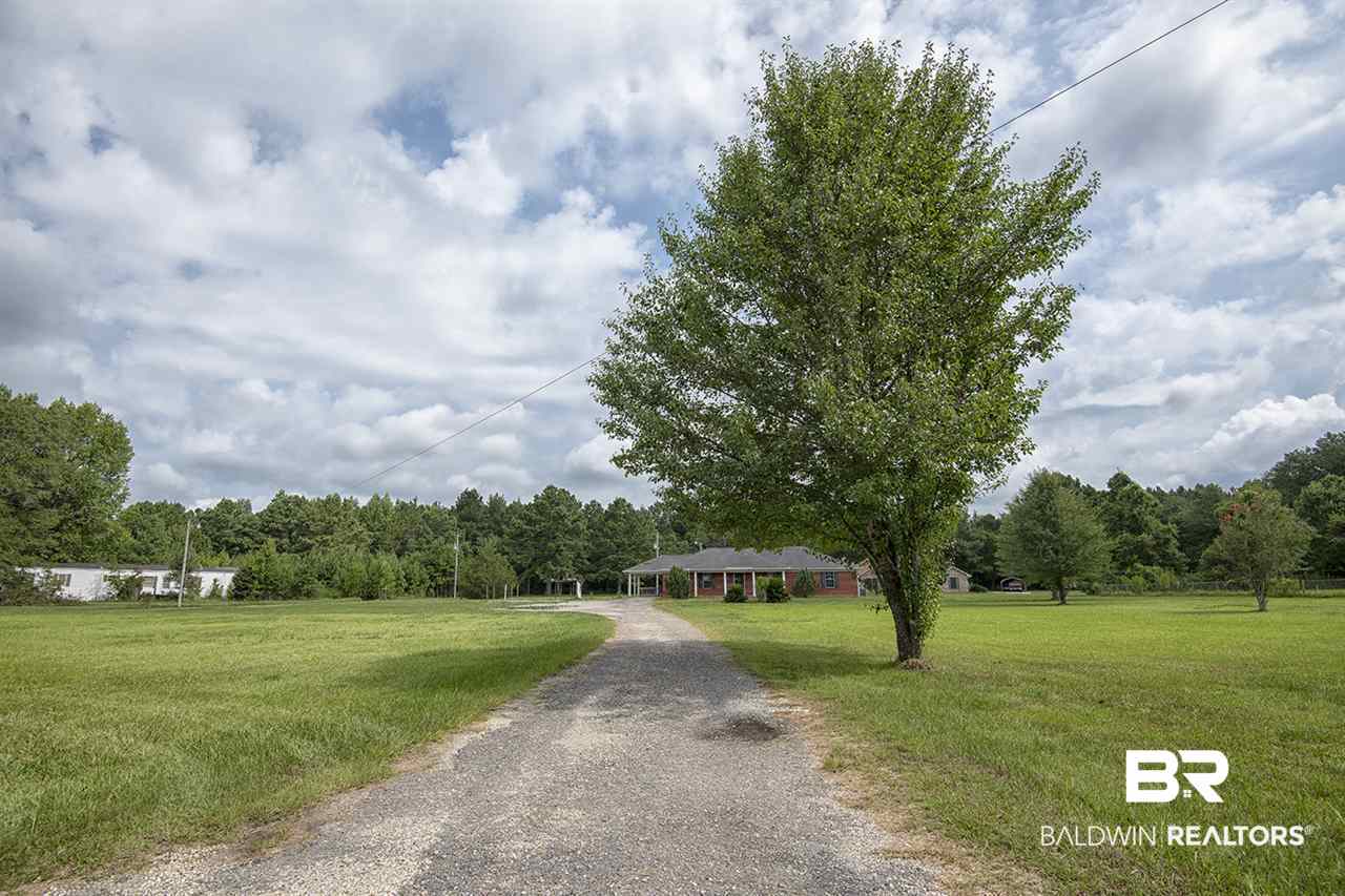 16185 Tolbert Road Bay Minette, AL 36507 - Photo 3 of 23