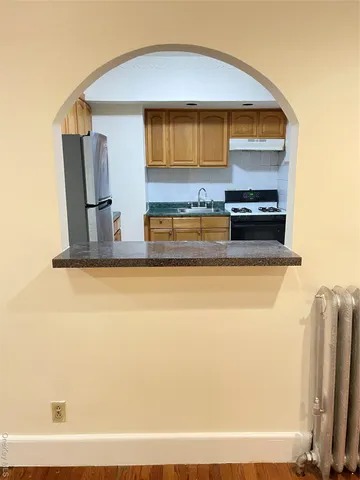 $1,800 | 4433 Carpenter Avenue, Unit 7 | Wakefield