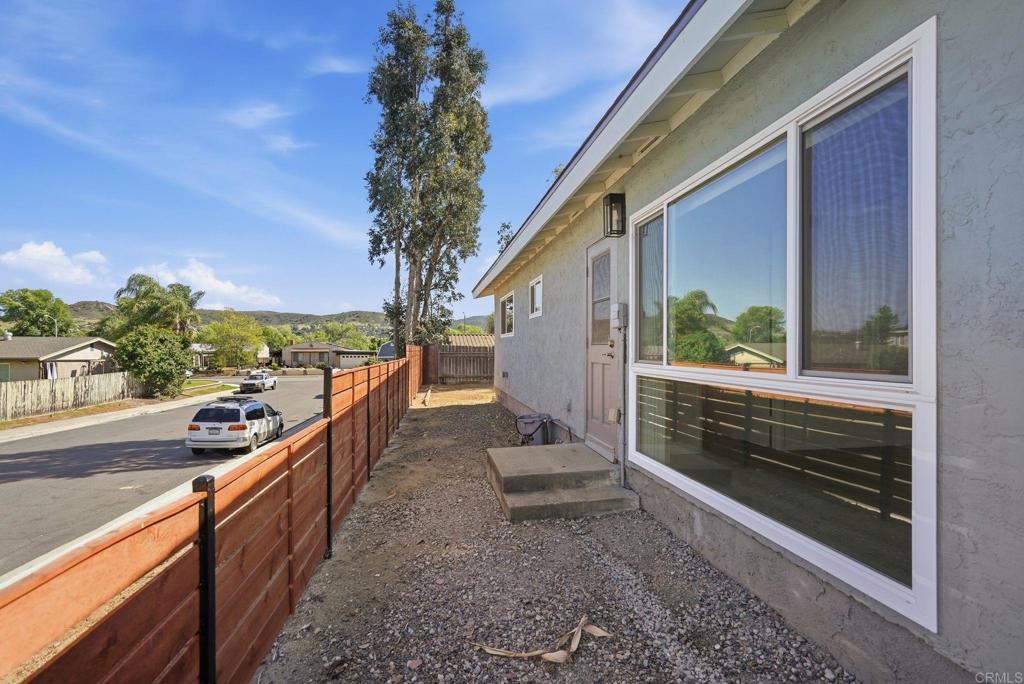 8451 Lomker Way Santee, CA 92071 - Photo 27 of 31