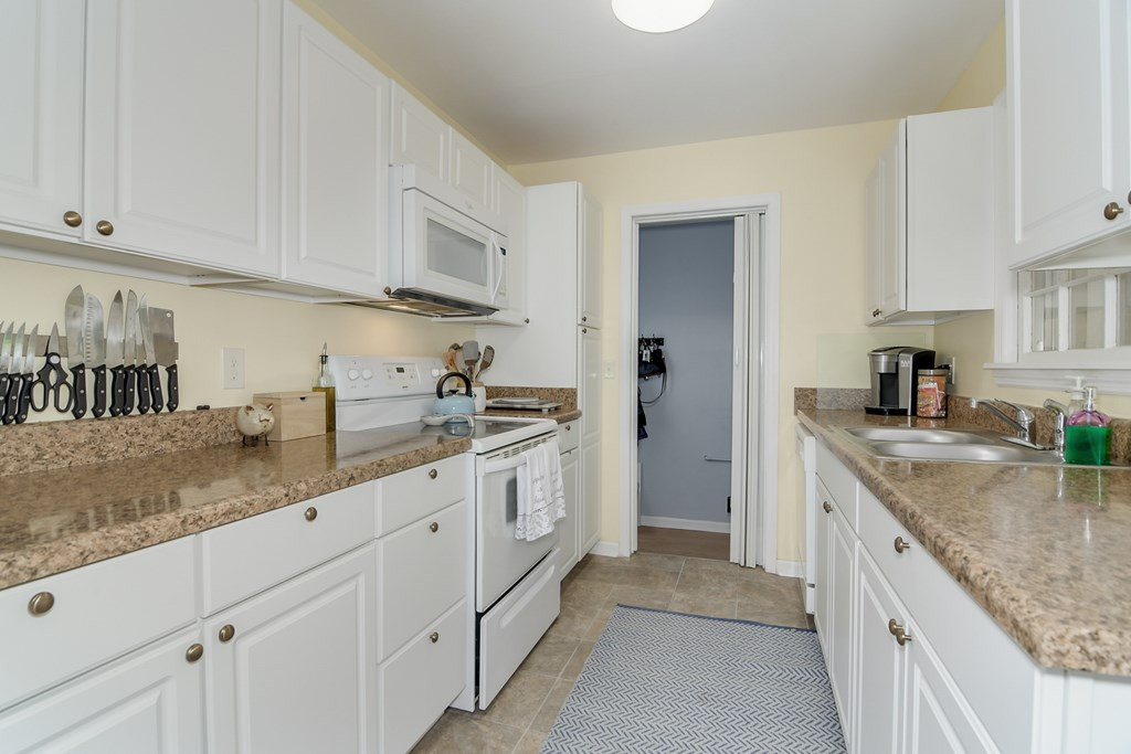 127 Edna Street Belvedere, SC 29841 - Photo 8 of 16
