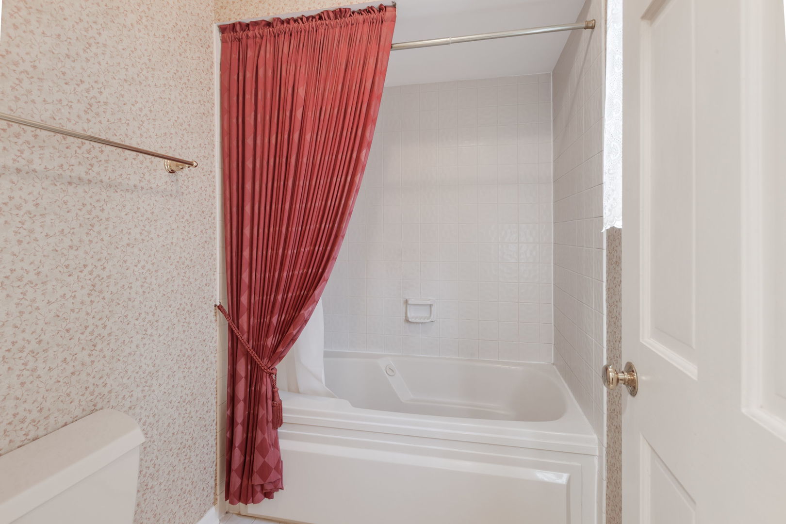 2104 Foxfield Road St. Charles, IL 60174 - Photo 17 of 23