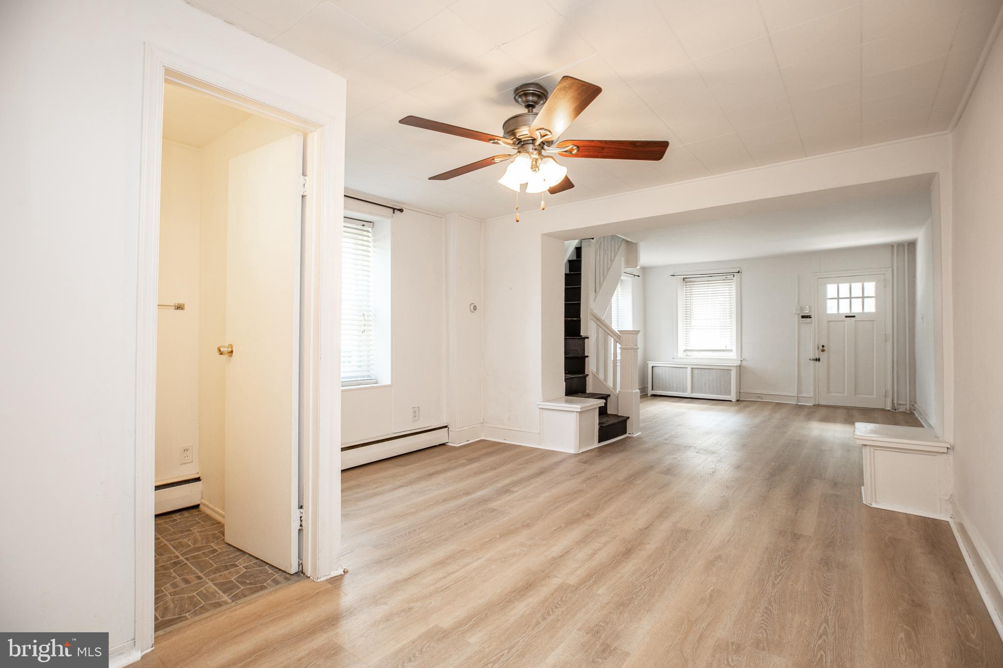470 Conarroe Street Philadelphia, PA 19128 - Photo 14 of 36
