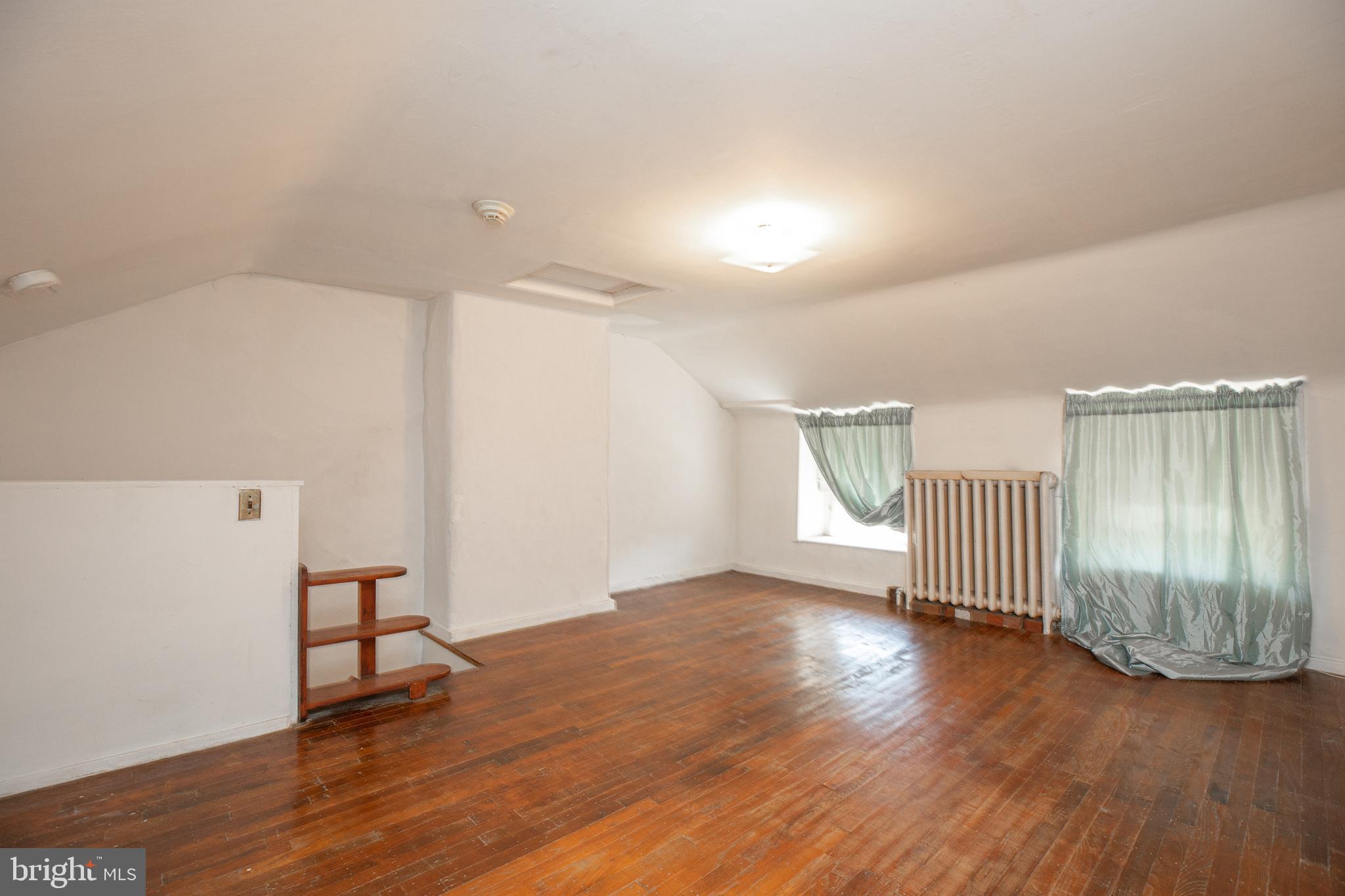 470 Conarroe Street Philadelphia, PA 19128 - Photo 32 of 36