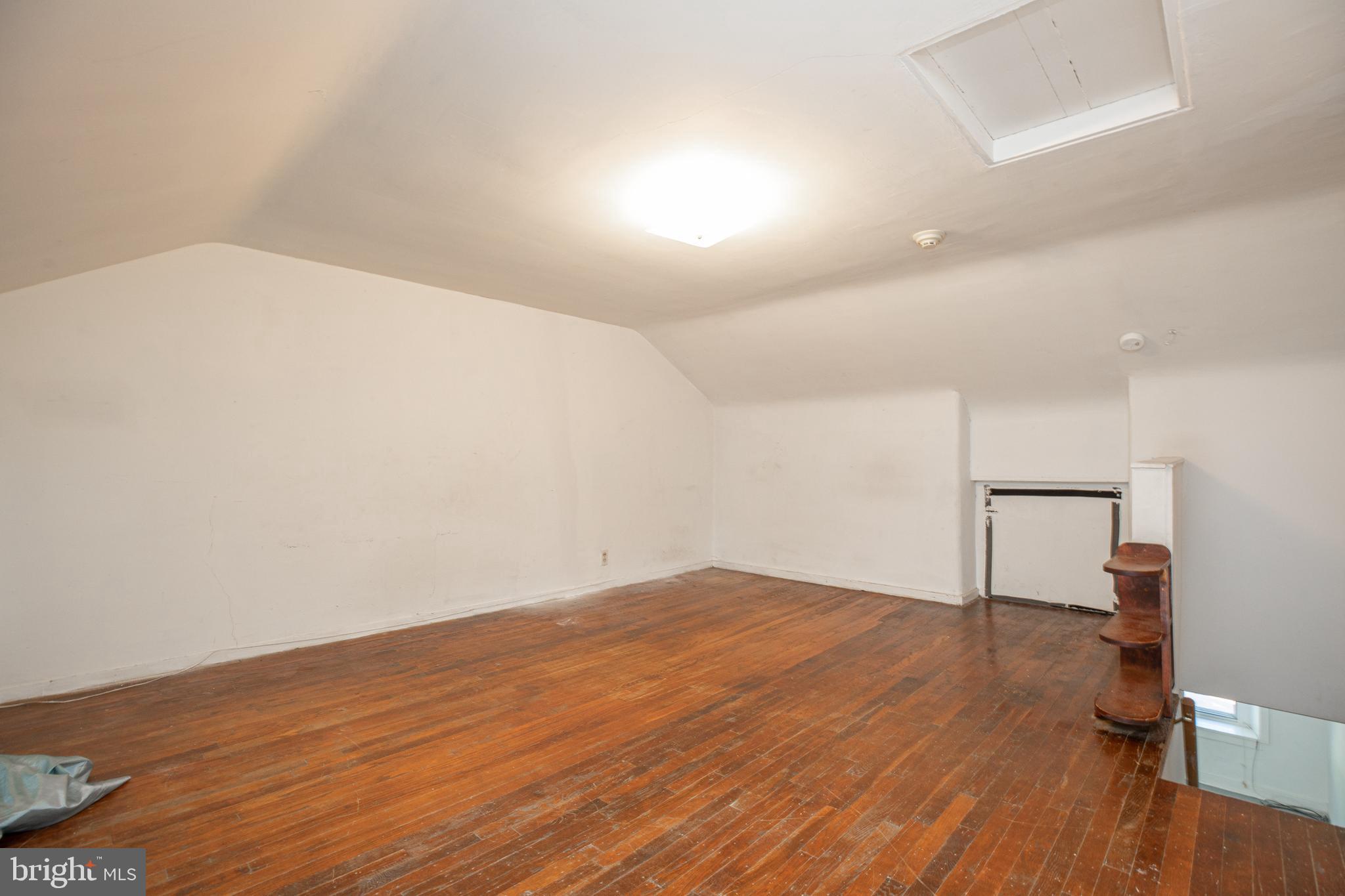 470 Conarroe Street Philadelphia, PA 19128 - Photo 33 of 36