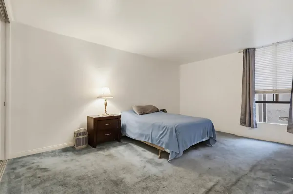 $449,000 | 7826 Topanga Canyon Boulevard, Unit 210, Canoga Park, CA 91304