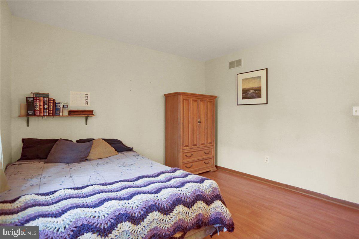 10 Jaindl Road Mertztown, PA 19539 - Photo 22 of 35 2nd bedroom