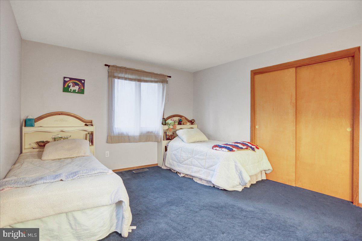 10 Jaindl Road Mertztown, PA 19539 - Photo 23 of 35 3rd bedroom