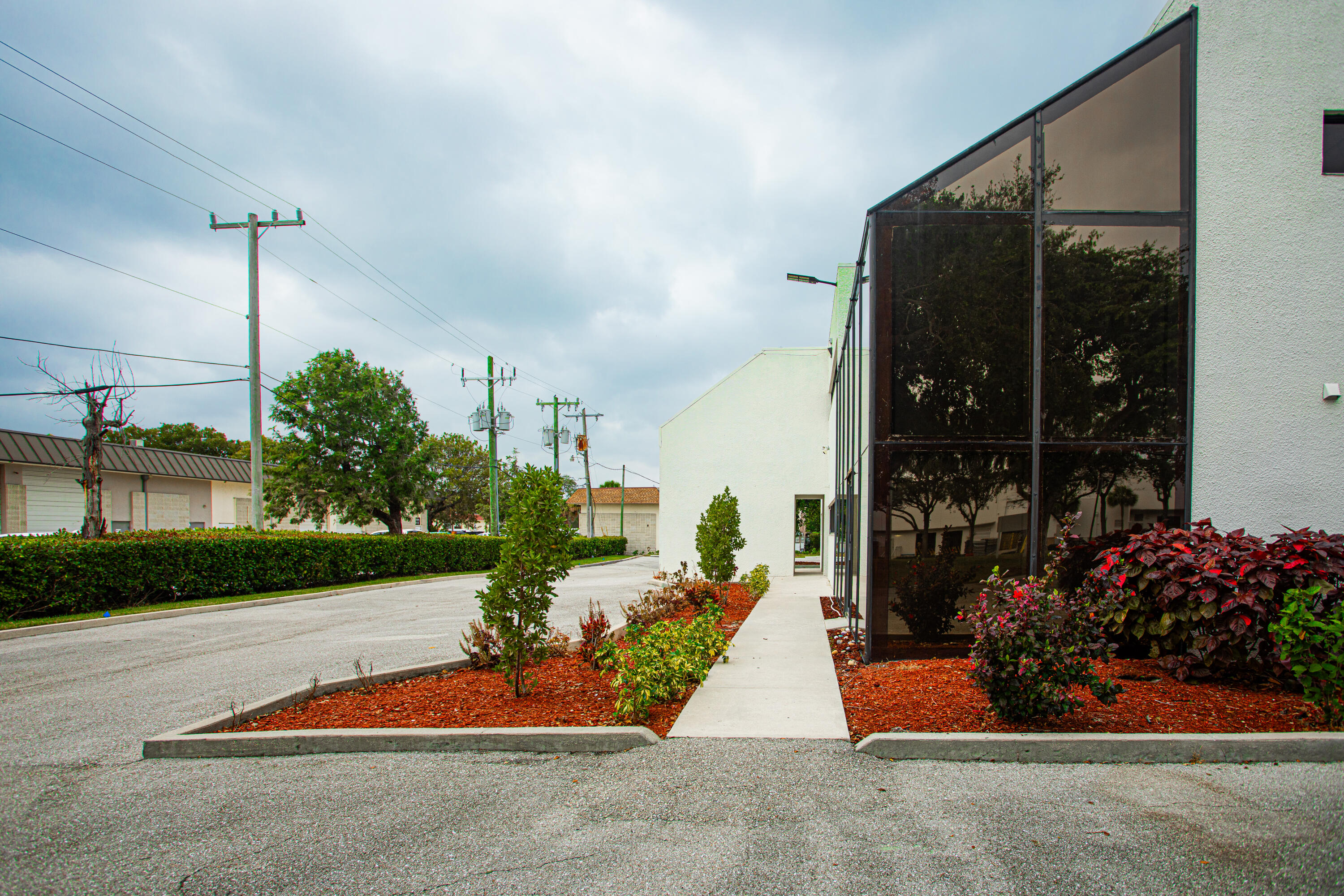 1700 Old Okeechobee Road West Palm Beach, FL 33409 - Photo 6 of 21 1700 6