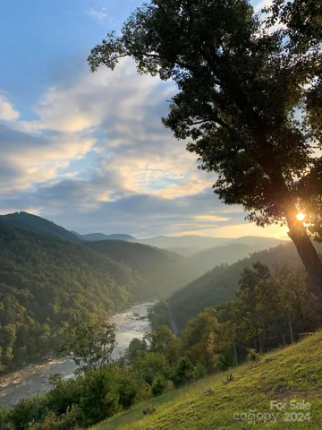 $139,000 | 391 Red Fox Trail, Unit 16, Marshall, NC 28753