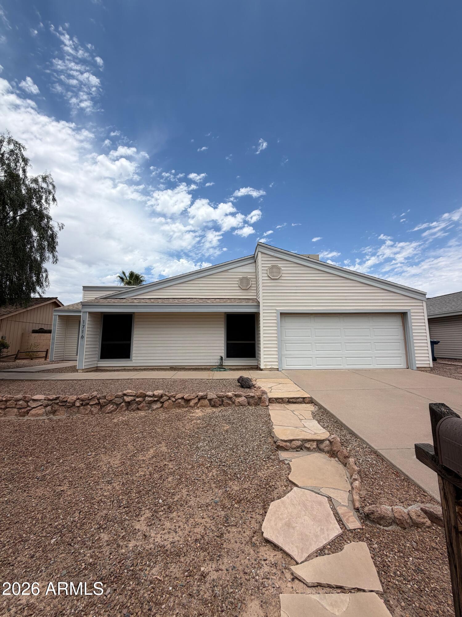 1716 East Redfield Road Tempe, AZ 85283 - Photo 1 of 20 original (21)