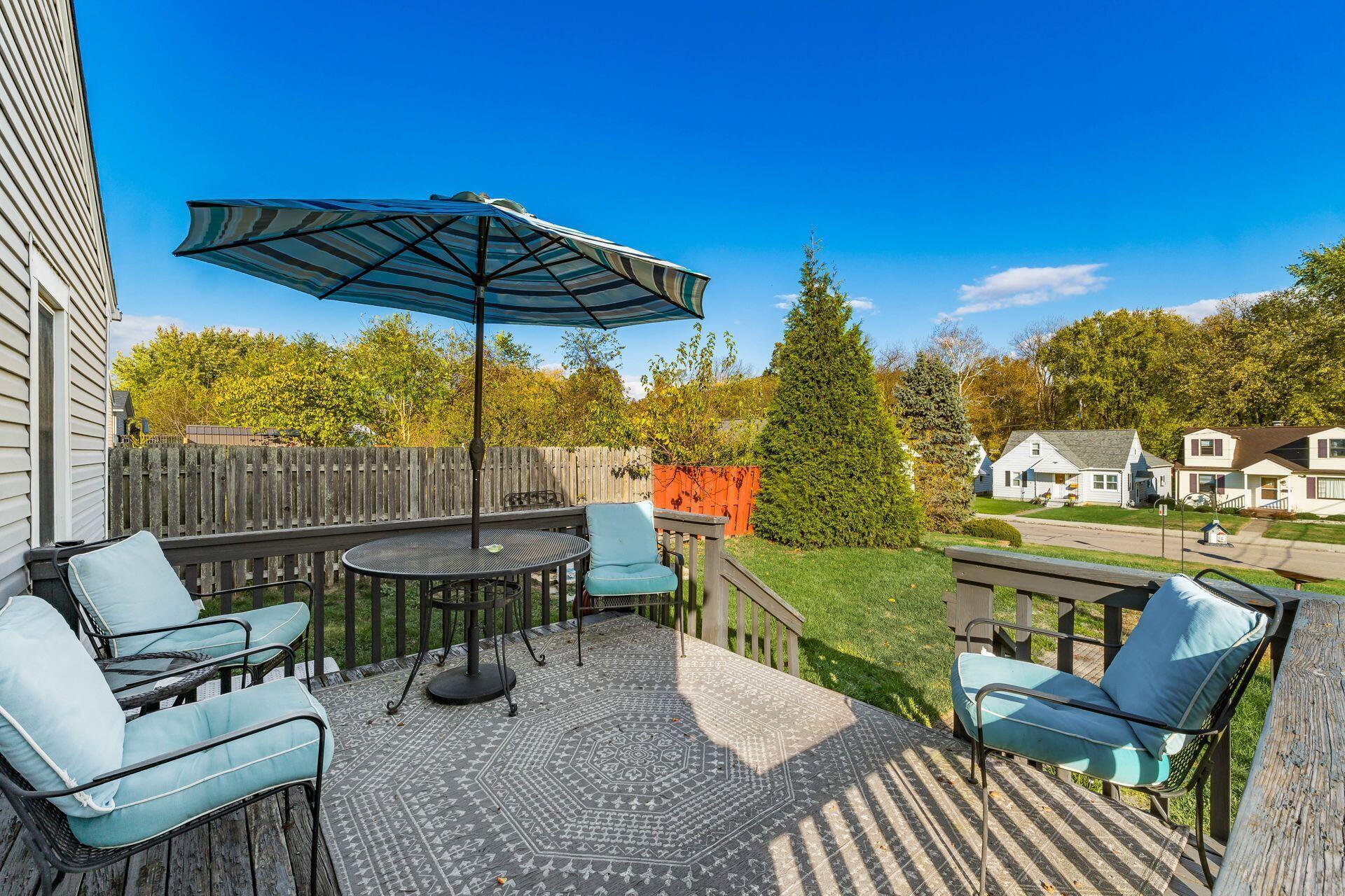 800 Rutter Avenue Lancaster, OH 43130 - Photo 34 of 44 Nice Deck w/Amazing View