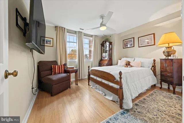 $415,000 | 215 Haddonfield Cmns, Unit 215, Haddonfield, NJ 08033