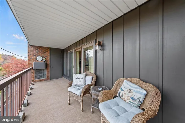 $415,000 | 215 Haddonfield Cmns, Unit 215, Haddonfield, NJ 08033