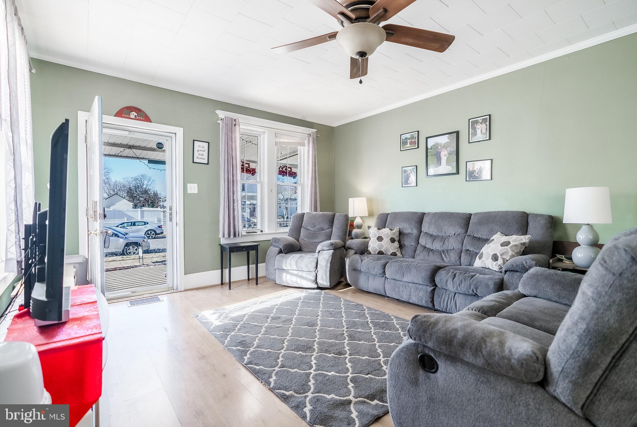 409 Cleveland Avenue Riverside, NJ 08075 - Photo 3 of 12