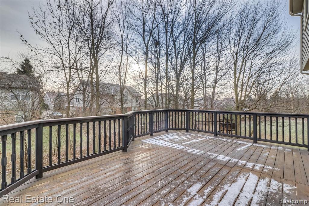 2703 Oak View Court Rochester Hills, MI 48307 - Photo 52 of 53