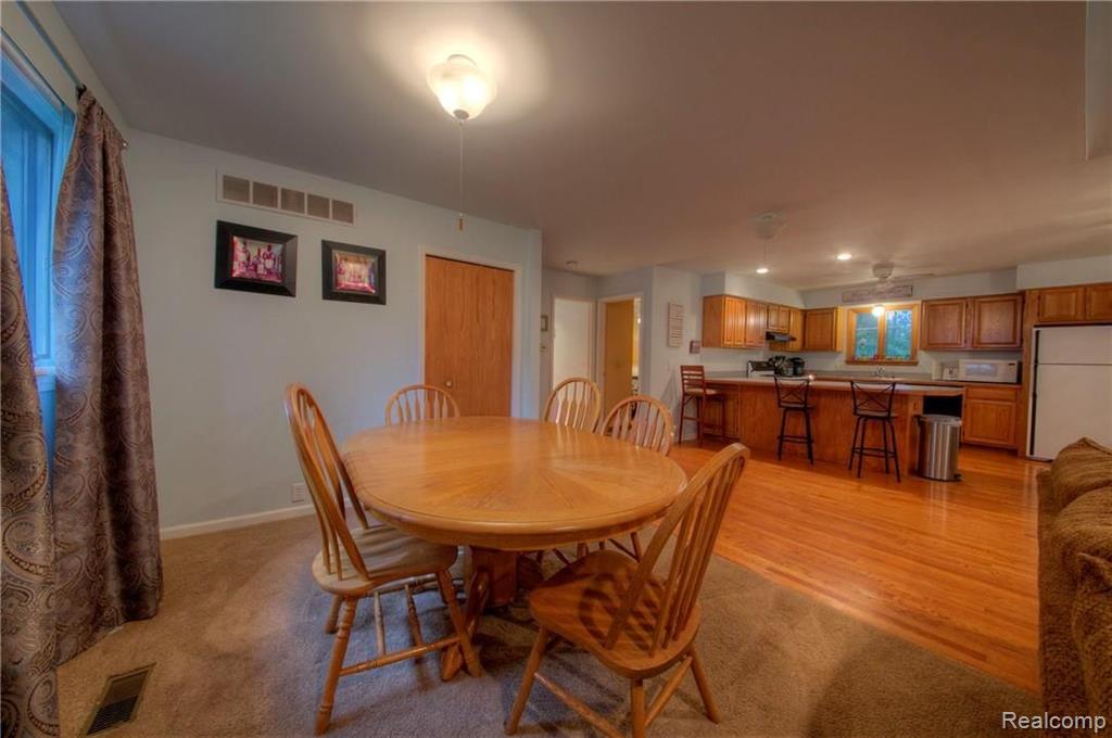 1028 South Gale Road Davison, MI 48423 - Photo 14 of 34