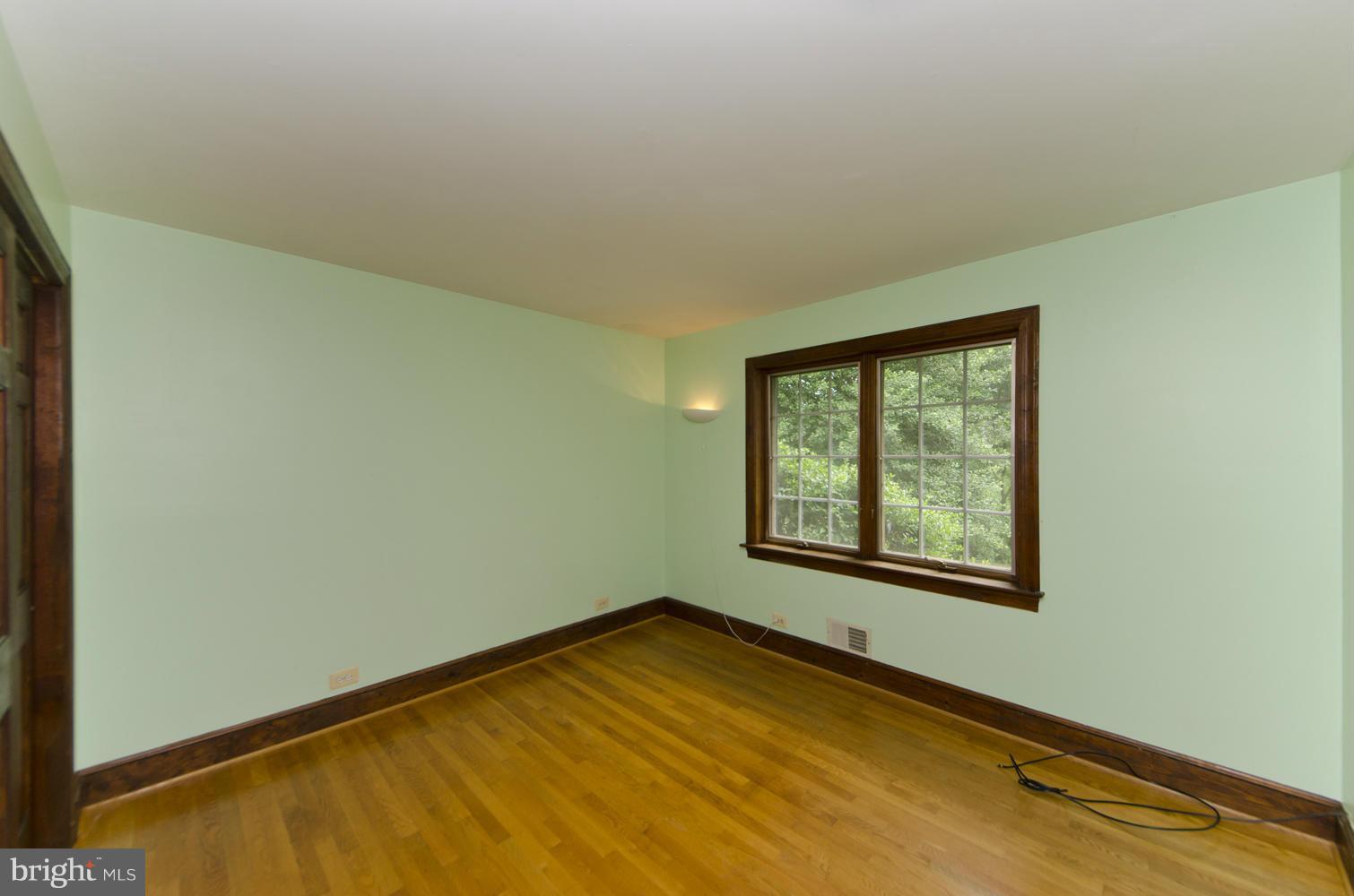 7120 Georgetown Pike McLean, VA 22101 - Photo 17 of 30 an empty room with a window