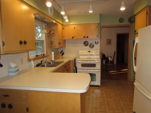 $190,000 | 1001 South Orient Street, Fairmont, MN 56031