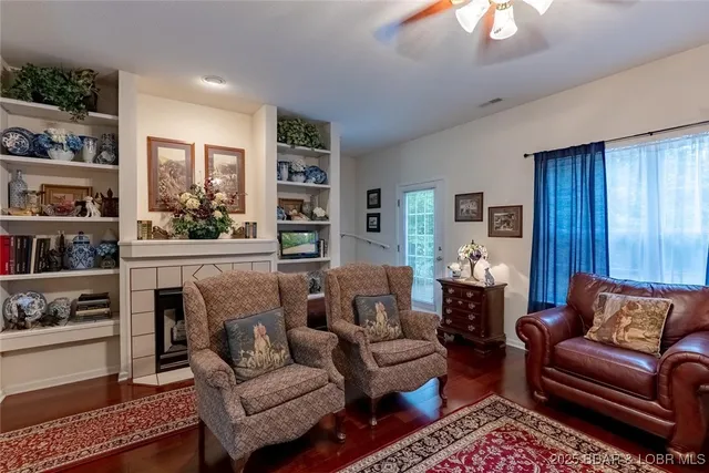 $315,000 | 256 North High Street, Camdenton, MO 65020