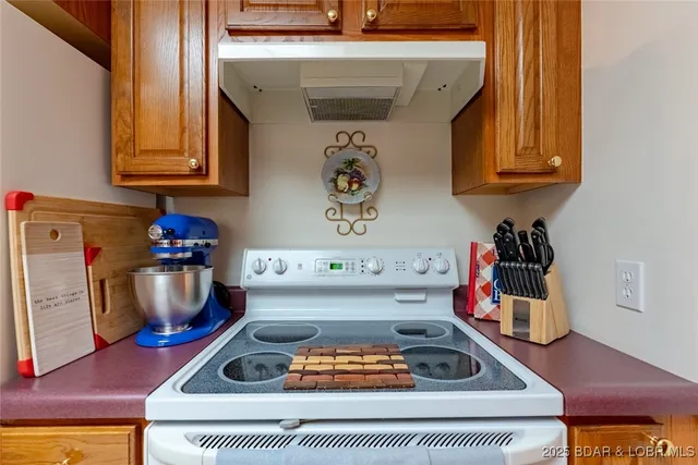 $315,000 | 256 North High Street, Camdenton, MO 65020