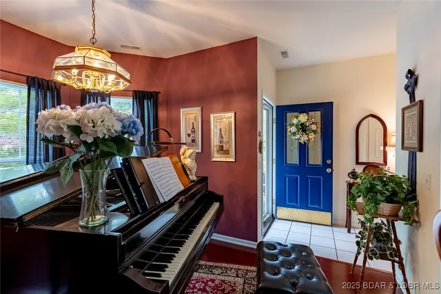 $315,000 | 256 North High Street, Camdenton, MO 65020