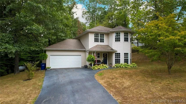 $315,000 | 256 North High Street, Camdenton, MO 65020