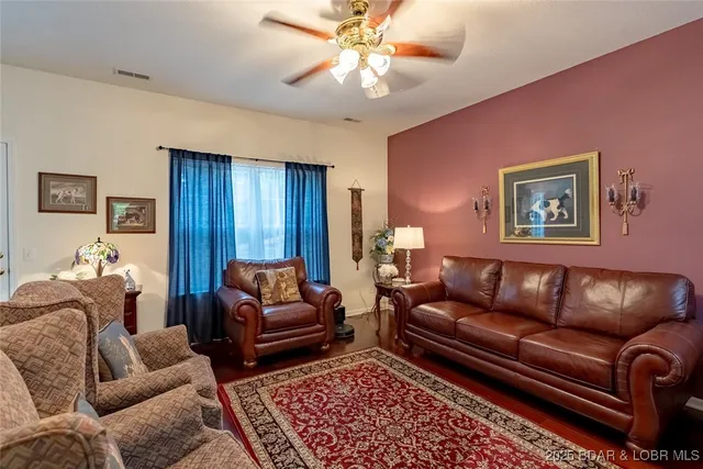 $315,000 | 256 North High Street, Camdenton, MO 65020