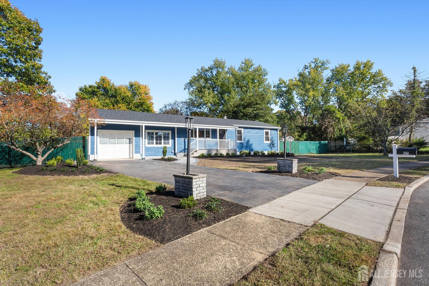 47 Glen Road Howell, NJ 07731 - Photo 2 of 37 Gallery Image 2