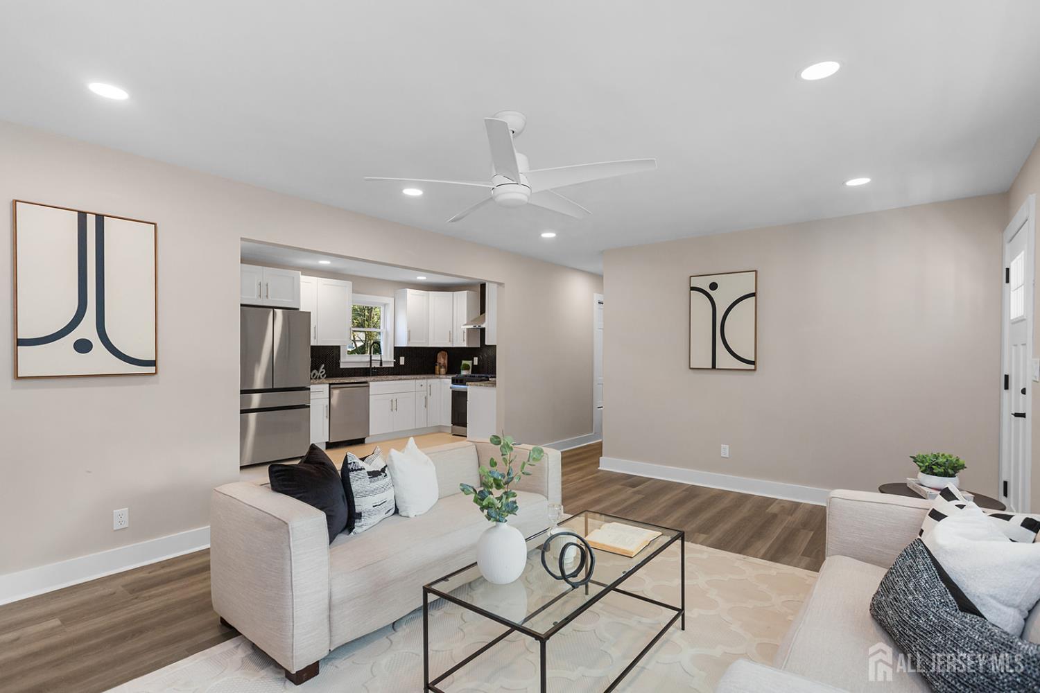 47 Glen Road Howell, NJ 07731 - Photo 10 of 37 Gallery Image 10