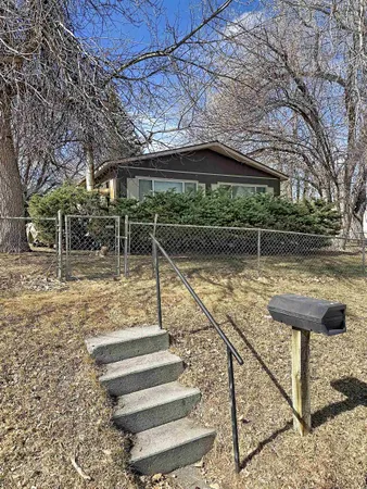 $199,000 | 644 South Desmet Avenue, Buffalo, WY 82834