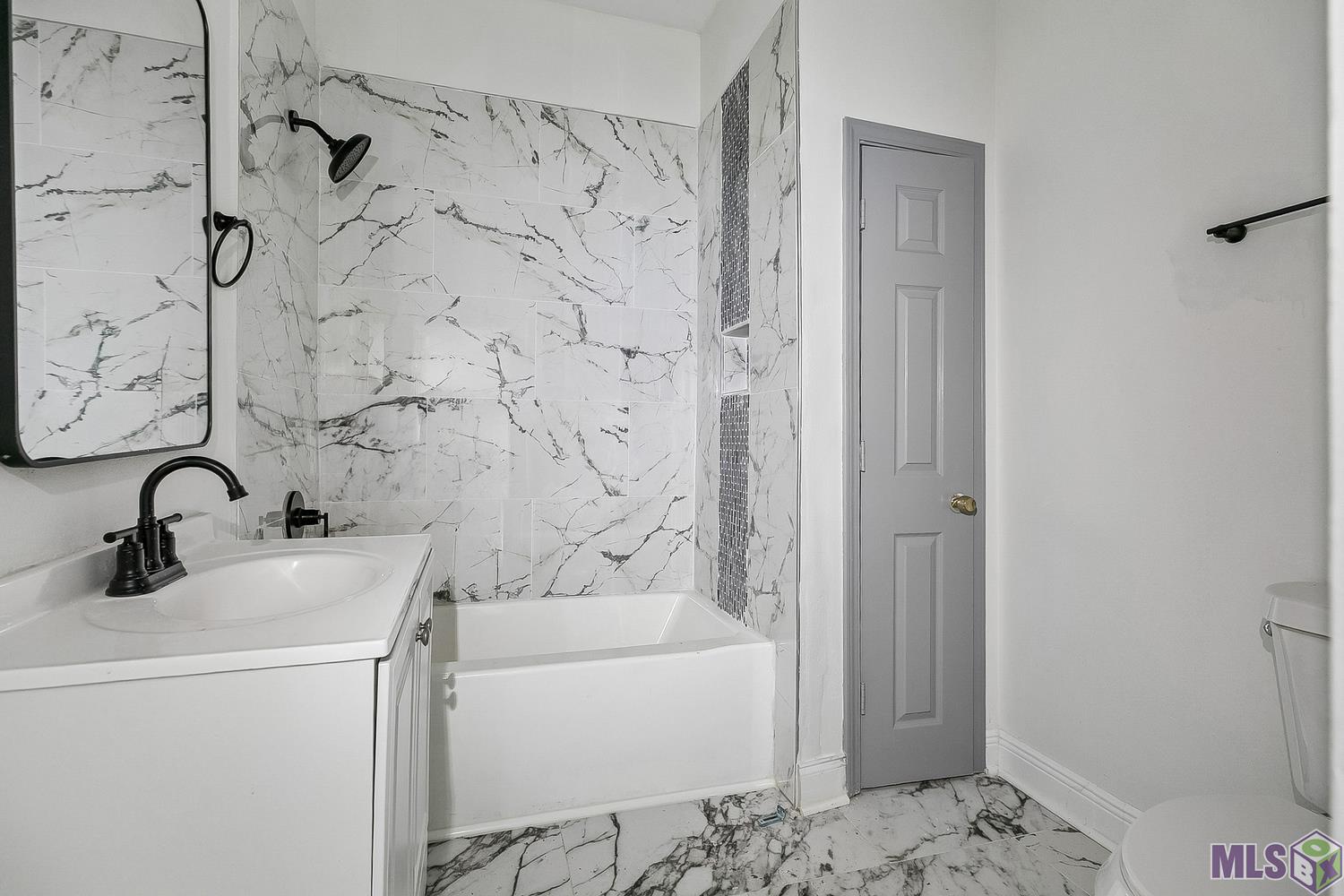 1109 Thomas H. Delpit Drive Baton Rouge, LA 70802 - Photo 4 of 8