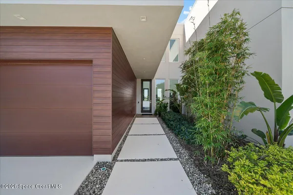 $1,699,990 | 6314 Modern Duran Drive, Melbourne, FL 32940