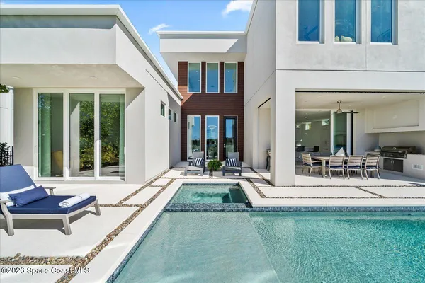 $1,699,990 | 6314 Modern Duran Drive, Melbourne, FL 32940