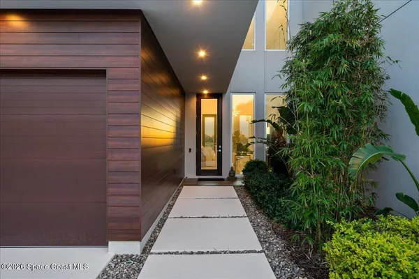 $1,699,990 | 6314 Modern Duran Drive, Melbourne, FL 32940