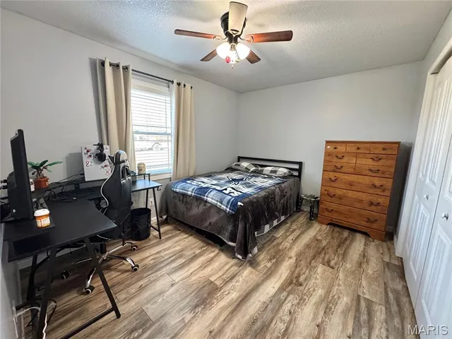 $390,000 | 54291 Johnny Trail, Hannibal, MO 63401