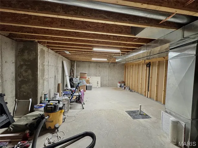 $390,000 | 54291 Johnny Trail, Hannibal, MO 63401