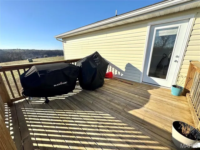 $390,000 | 54291 Johnny Trail, Hannibal, MO 63401