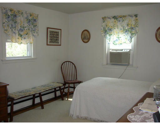 117 Shaw Farm Road Holliston, MA 01746 - Photo 8 of 9 Gallery Image 8
