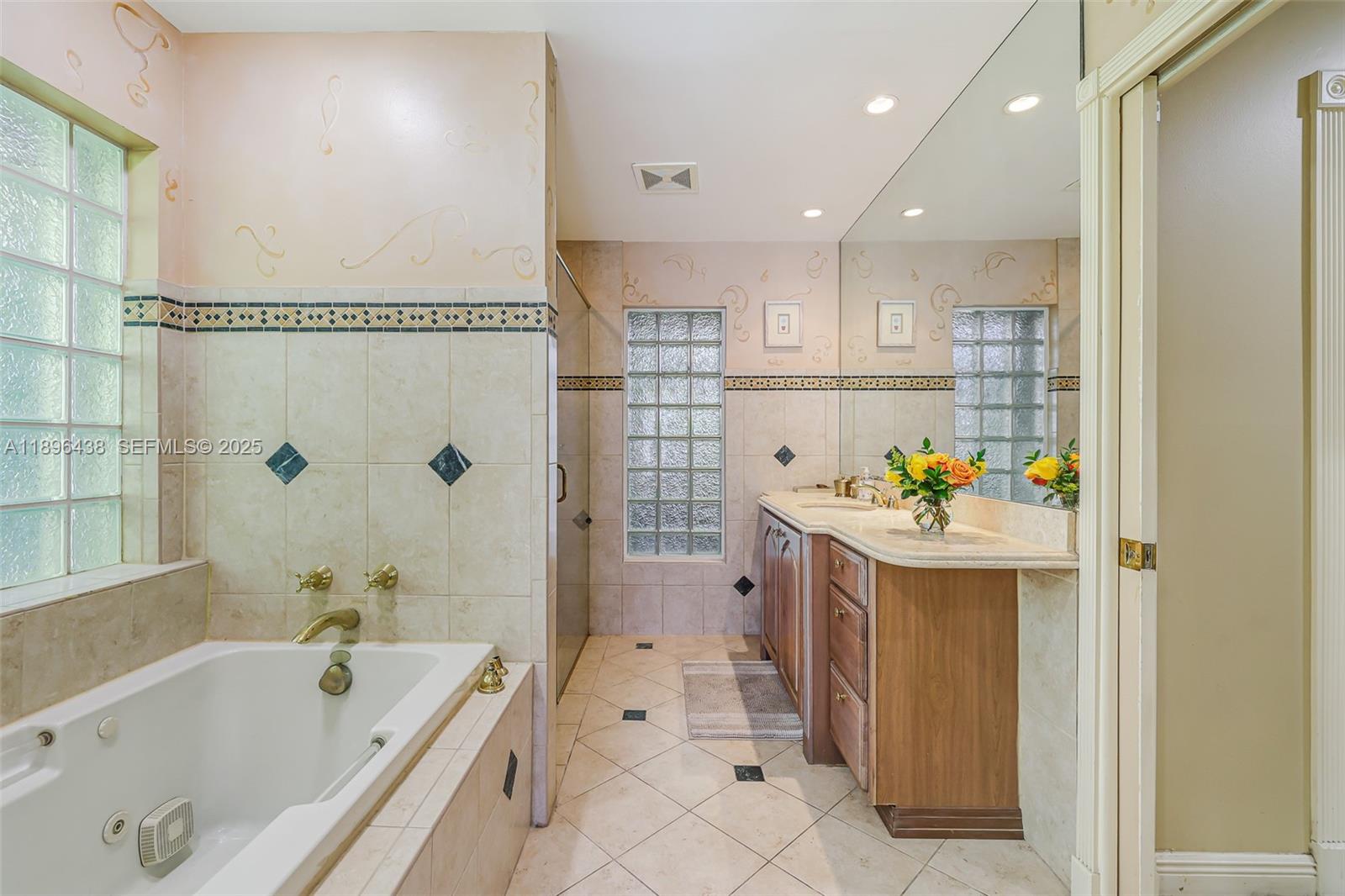 10101 Southwest 5th Street Plantation, FL 33324 - Photo 38 of 77