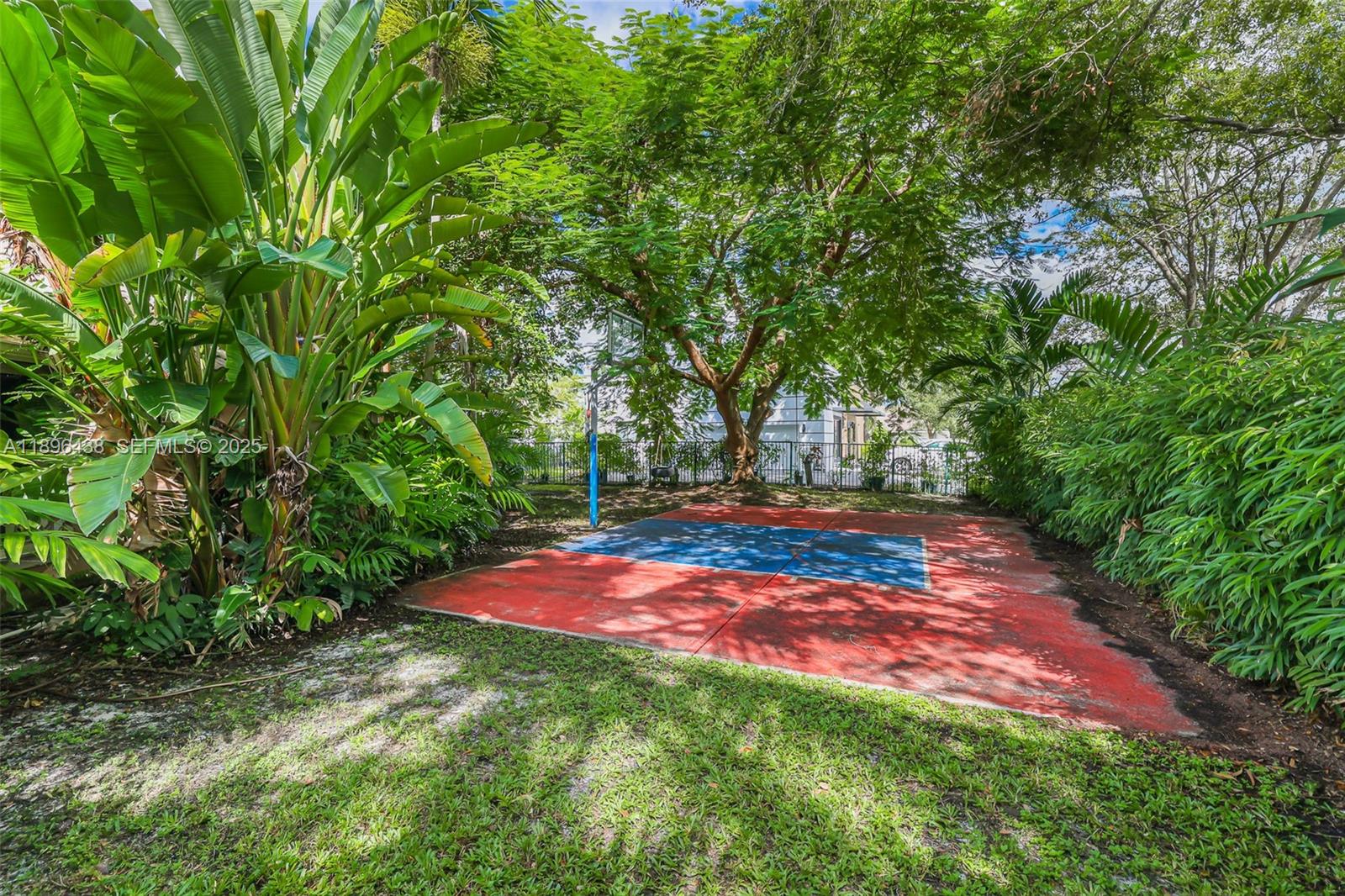 10101 Southwest 5th Street Plantation, FL 33324 - Photo 53 of 77