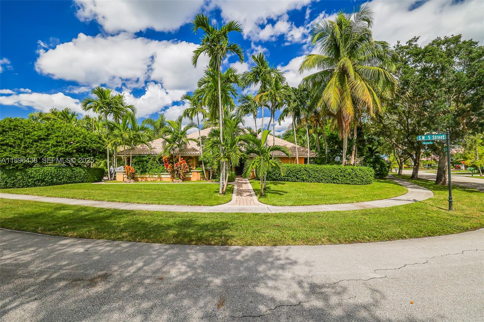 10101 Southwest 5th Street Plantation, FL 33324 - Photo 60 of 77