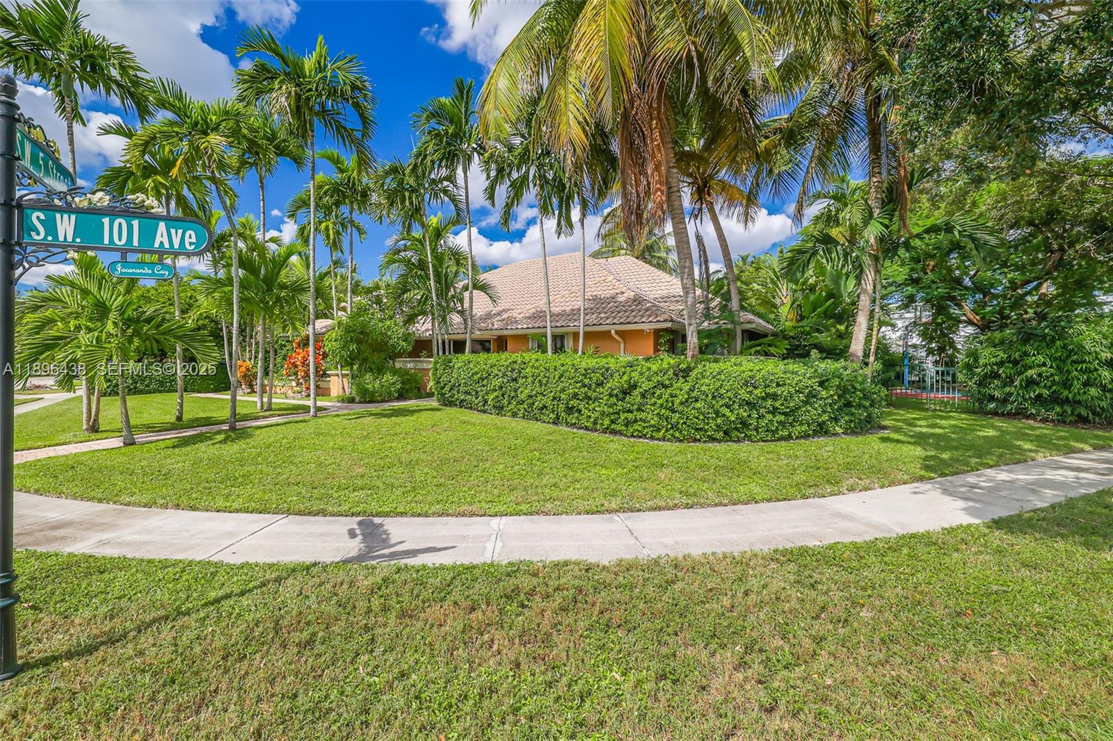10101 Southwest 5th Street Plantation, FL 33324 - Photo 61 of 77