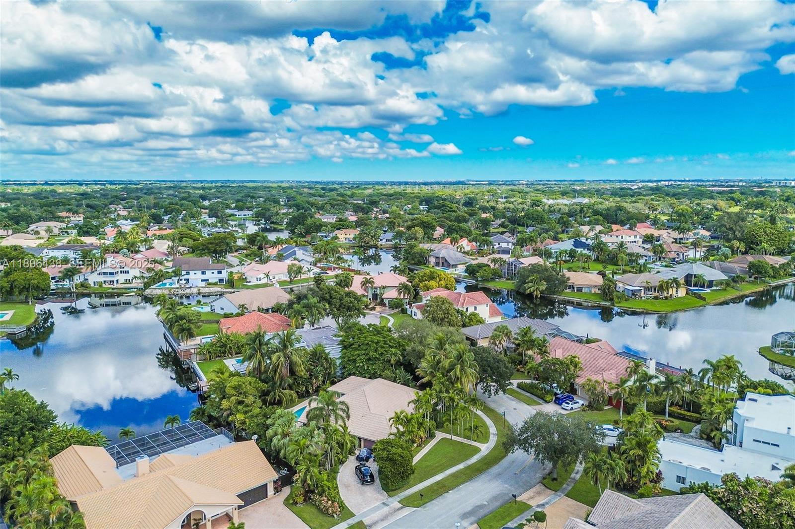 10101 Southwest 5th Street Plantation, FL 33324 - Photo 73 of 77