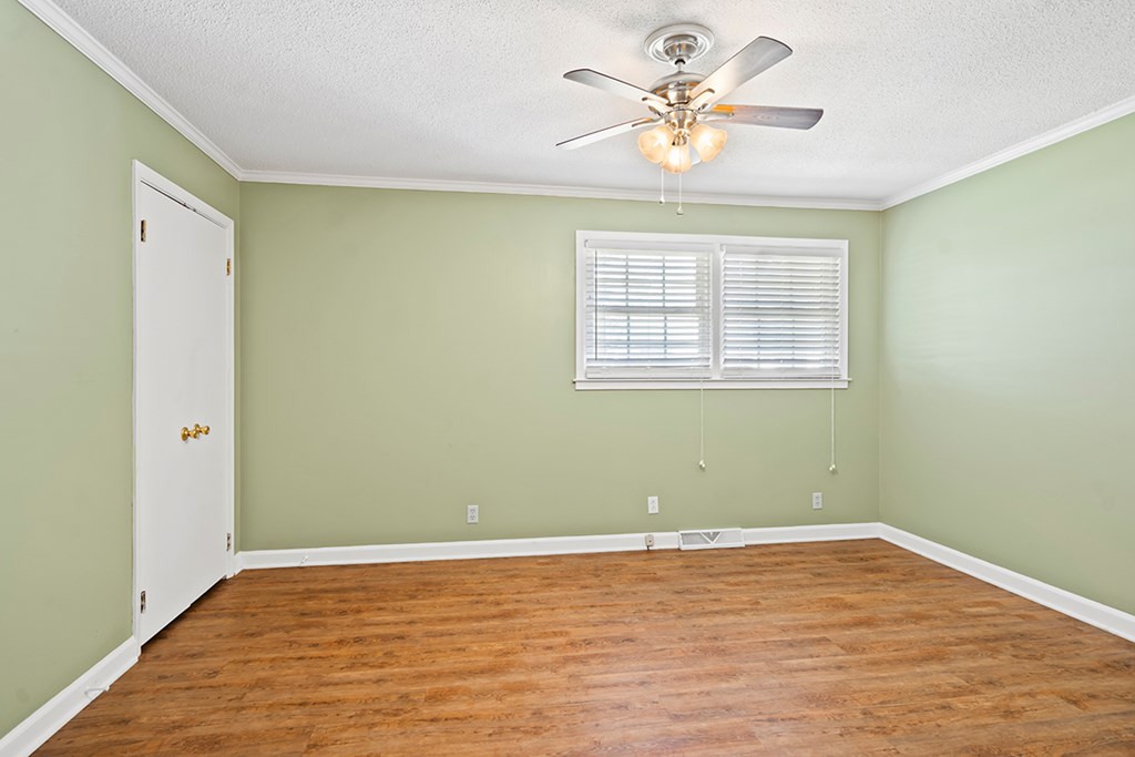 6466 Poplar Springs Road Ware Shoals, SC 29692 - Photo 13 of 25