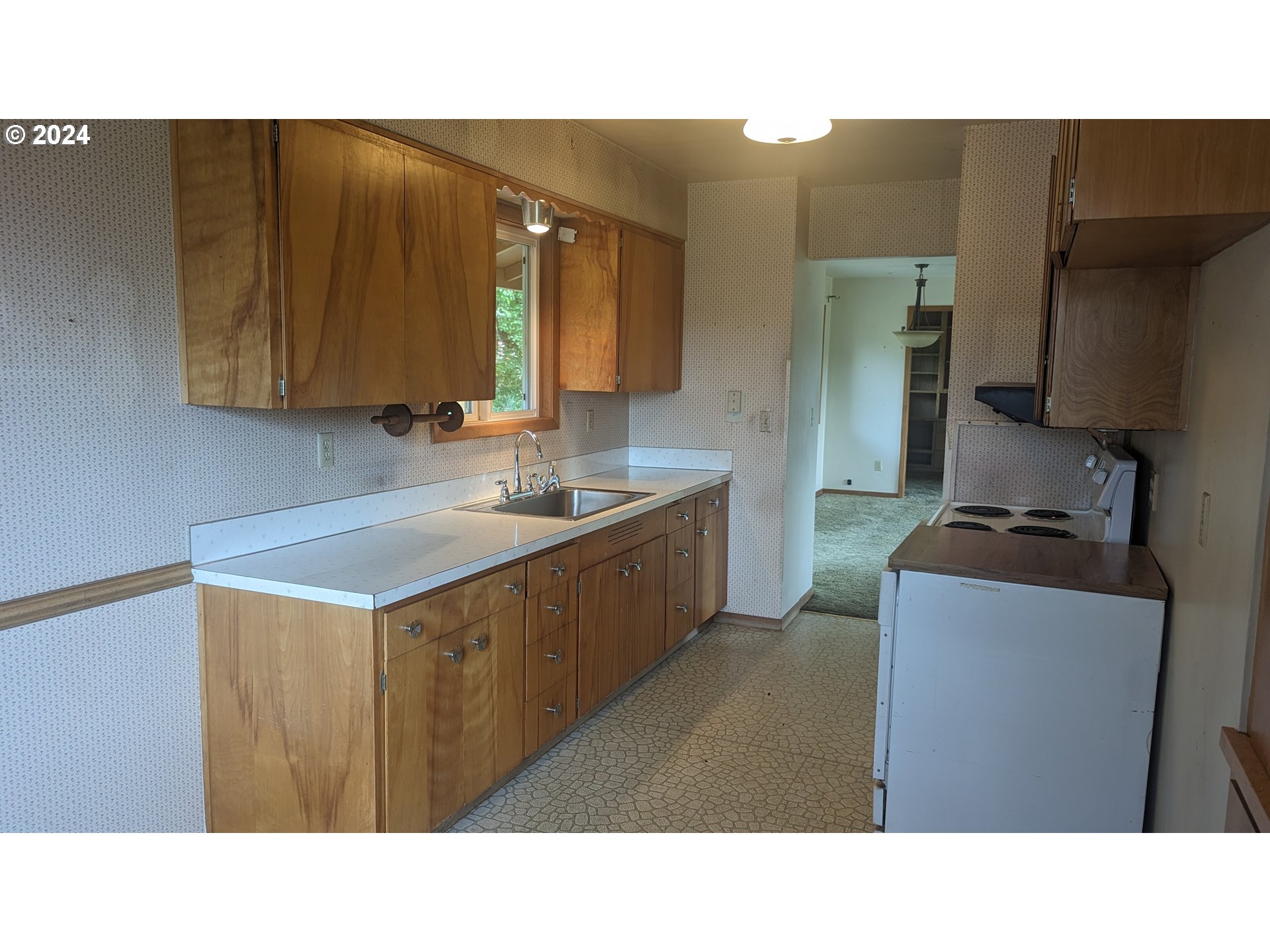 15565 Northwest Sellers Road Banks, OR 97106 - Photo 13 of 48 Kitchen