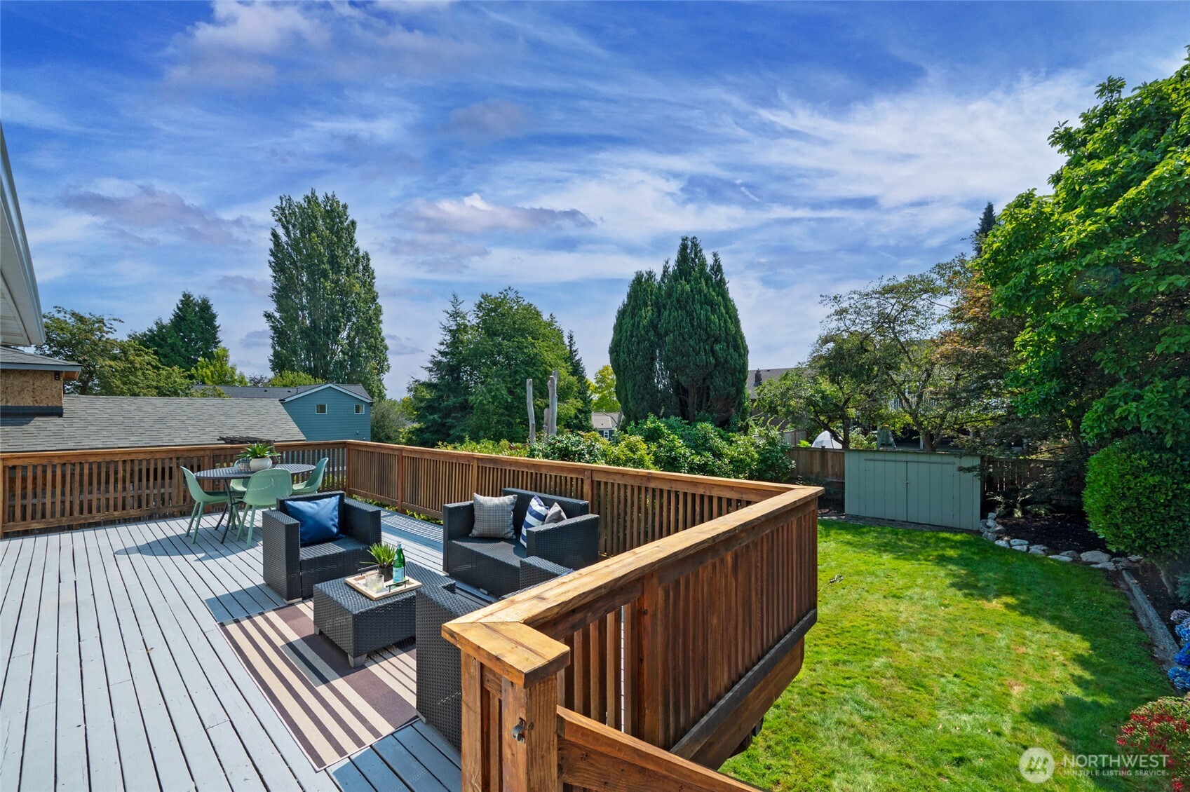 523 North 70th Street Seattle, WA 98103 - Photo 17 of 21 Gallery Image 17
